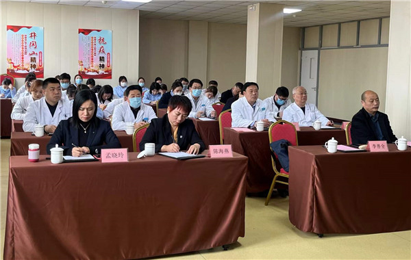 济南伊德康医院特邀临沂华侨眼科红领书记李善全书记到院开展以“加强管理，不断促进医院发展”为主题的讲座